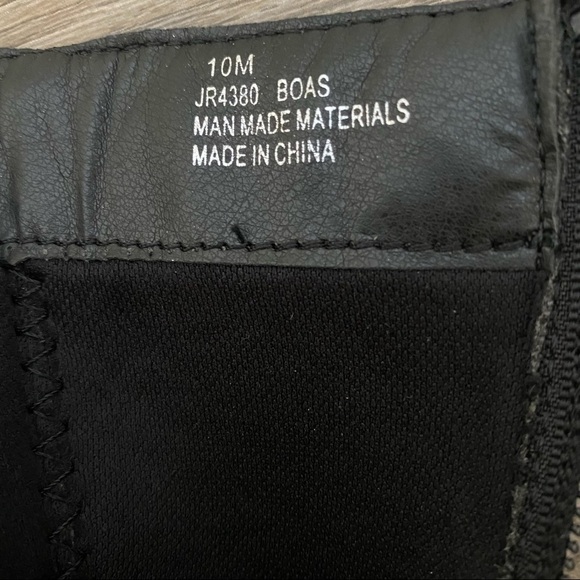 Cape Robbin Faux Snakeskin Boas Ankle Booties Size 10 - Picture 8 of 9